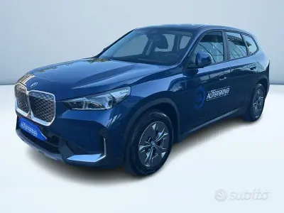 Usata BMW iX1 230 kW (313 CV) 2025 Blu SUV