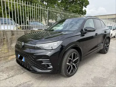 Usata VW Tiguan R-line Plus 193 CV (141 kW) 2024 SUV