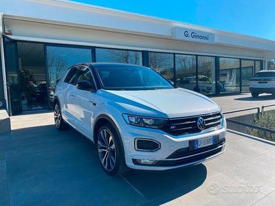 Usata VW T-Roc Sport 150 CV (110 kW) 2021 Argento SUV