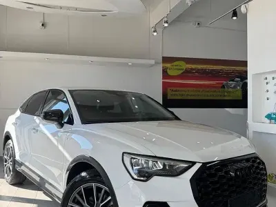 Usata Audi Q3 S-Line 150 CV (110 kW) 2021 Bianco SUV
