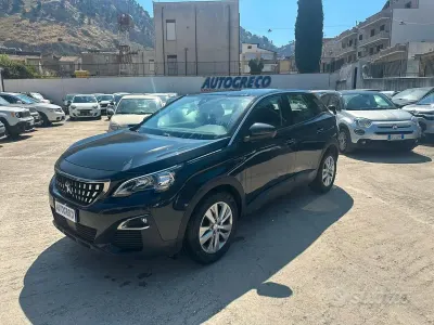 Usata Peugeot 3008 Business-Line 131 CV (96 kW) 2020 Bluazzurro SUV