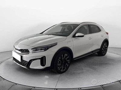 Second-hand Kia XCeed Style 141 CP (103 kW) 2022 Alb SUV