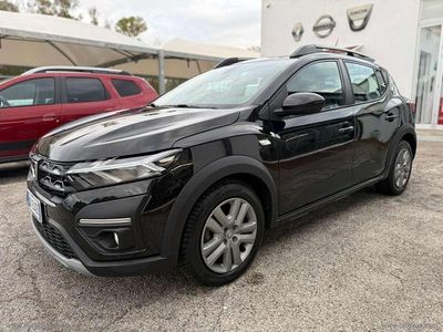 Usata Dacia Sandero Comfort 91 CV (66 kW) 2022 Nero Berlina