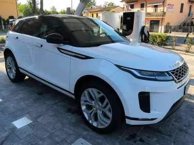 Usata Land Rover Range Rover evoque 150 CV (110 kW) 2020 Bianco SUV