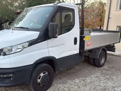 Usata Iveco Daily 140 CV (102 kW) 2020 Bianco Furgone