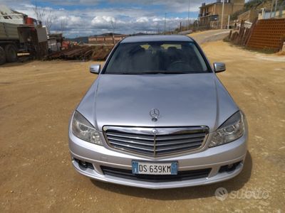 Mercedes C200