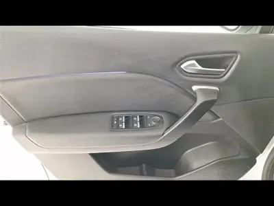 Usata Renault Captur Techno 145 CV (106 kW) 2023 Grigio chiaro SUV