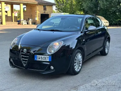 Usata Alfa Romeo MiTo Distinctive 85 CV (62 kW) 2014 Nero Utilitaria