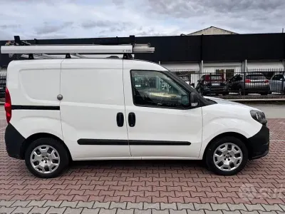 Occasion Fiat Doblò Easy 120 ch (88 kW) 2021 Blanc Monospace
