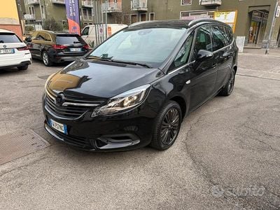 Usata Opel Zafira Life 136 CV (100 kW) 2019 Nero Monovolume