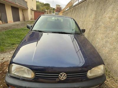 Usata VW Golf Cabriolet 75 CV (55 kW) 1997 Blu Cabrio