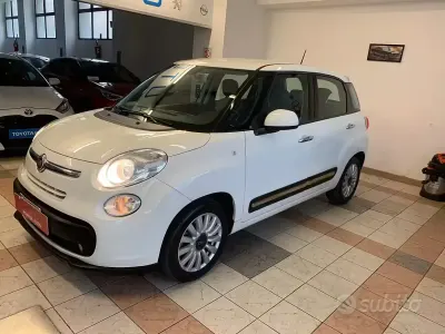 Usata Fiat 500L Lounge 95 CV (69 kW) 2016 Bianco Monovolume