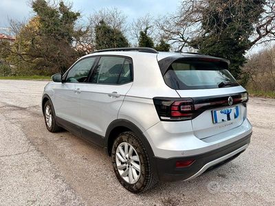 Usata VW T-Cross Style 95 CV (69 kW) 2021 Grigio SUV