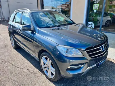 Usata Mercedes ML250 204 CV (150 kW) 2013 Grigio SUV