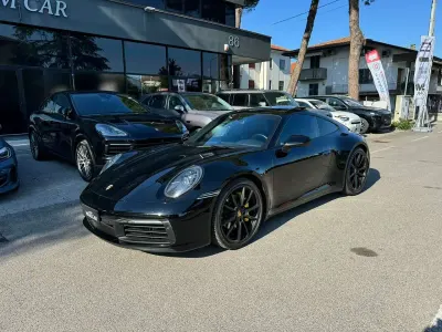 Usata Porsche 911 Carrera 385 CV (283 kW) 2020 Nero Coupé