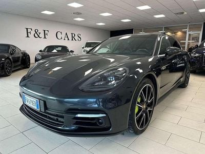 Grigio Usata 2018 Porsche Panamera S E-Hybrid Sport Turismo Berlina | 62.900 € (Buon prezzo)