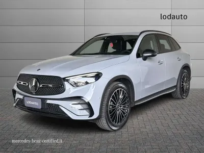 Begagnad Mercedes GLC220 AMG Line Premium 197 HK (144 kW) 2026 Grå SUV