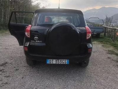 Usata Toyota RAV4 177 CV (130 kW) 2008 Nero SUV
