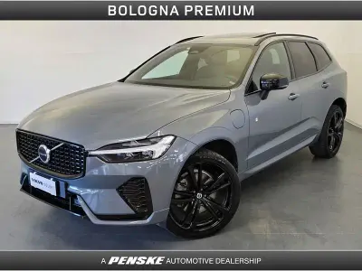 Usata Volvo XC60 R-Design 349 CV (256 kW) 2022 Grigio SUV