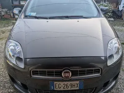 Usata Fiat Bravo Dynamic 90 CV (66 kW) 2011 Grigio Utilitaria