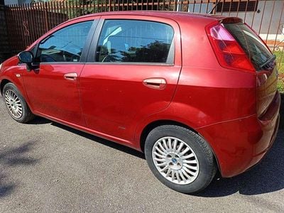 Usata Fiat Grande Punto Dynamic 65 CV (47 kW) 2006 Utilitaria