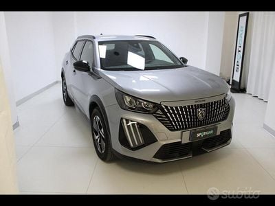 Usata Peugeot 2008 Allure 102 CV (75 kW) 2025 Grigio SUV