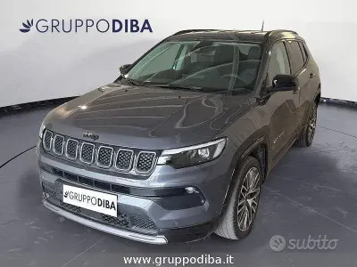 Käytetty Jeep Compass Summit 131 HP (96 kW) 2025 Harmaa Katumaasturi