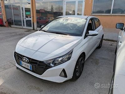 Usata Hyundai i20 84 CV (61 kW) 2023 Bianco Utilitaria