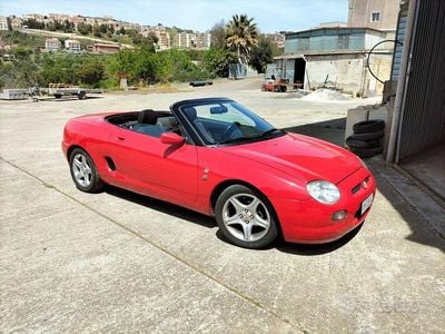 Usata MG F 145 CV (106 kW) 1996 Rosso Cabrio