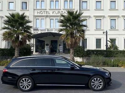 Usata Mercedes E220 Business 194 CV (142 kW) 2019 Nero Station wagon