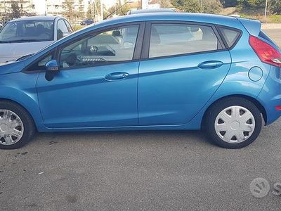 Usata Ford Fiesta 2009 Blu Utilitaria
