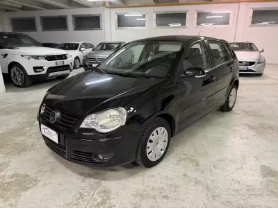 Usata VW Polo Comfortline 80 CV (58 kW) 2006 Nero Utilitaria