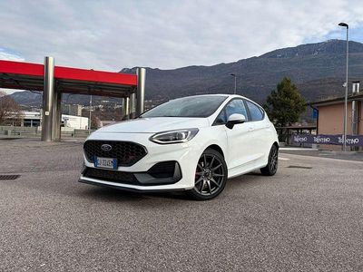 Usata Ford Fiesta ST 200 CV (147 kW) 2022 Bianco Utilitaria