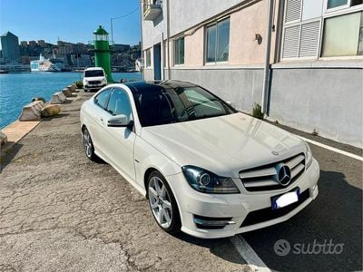 Occasion Mercedes C220 Avantgarde 170 ch (125 kW) 2011 Blanc Coupé