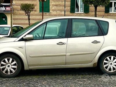 Usata Renault Scénic II 130 CV (95 kW) 2007 Monovolume