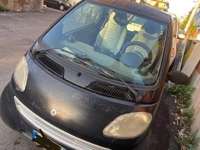 Usata Smart ForTwo Coupé 61 CV (44 kW) 2002 Utilitaria