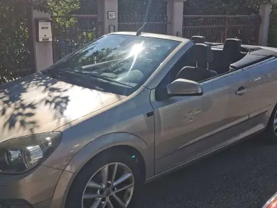Gebraucht Opel Astra Cabriolet Cosmo 105 PS (77 kW) 2006 Cabrio