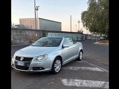 Usata VW Eos 210 CV (154 kW) 2007 Grigio Cabrio