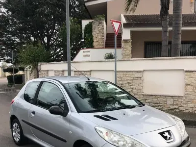 Usata Peugeot 206 60 CV (44 kW) 2009 Grigio Berlina