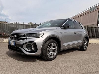 Usata VW T-Roc R-line 150 CV (110 kW) 2023 Argento SUV