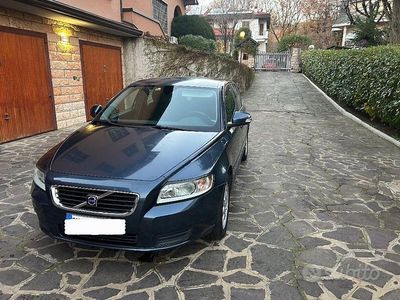 Blu Usata 2010 Volvo V50 Station wagon | 2800 €