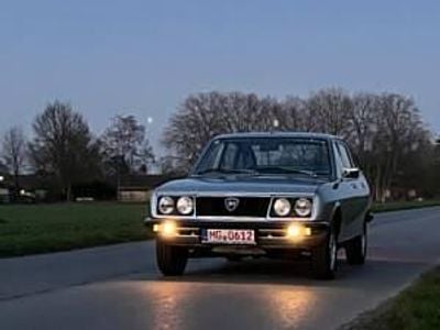 Usata Lancia Beta 90 CV (66 kW) 1973 Argento Berlina