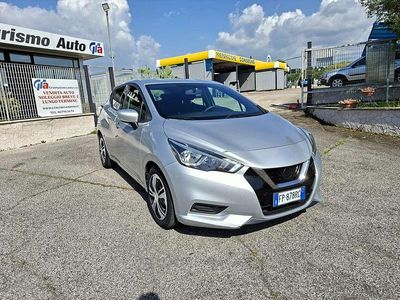 Gebraucht Nissan Micra 90 PS (66 kW) 2018 Silber Kleinwagen