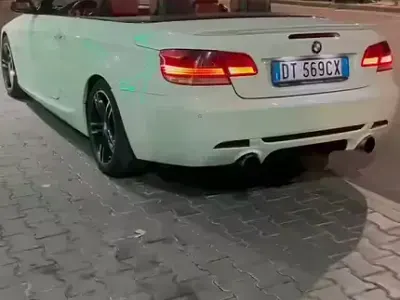 Usata BMW 325 Cabriolet 197 CV (144 kW) 2009 Cabrio