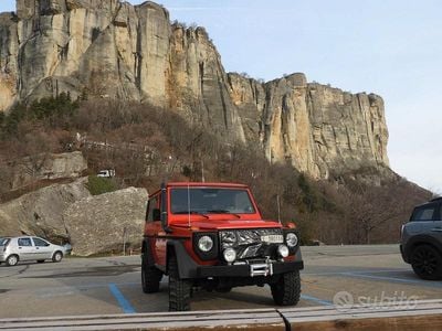Usata Mercedes G300 150 CV (110 kW) 1986 Rosso SUV