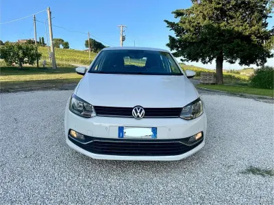 Usata VW Polo Comfortline 90 CV (66 kW) 2016 Bianco Berlina