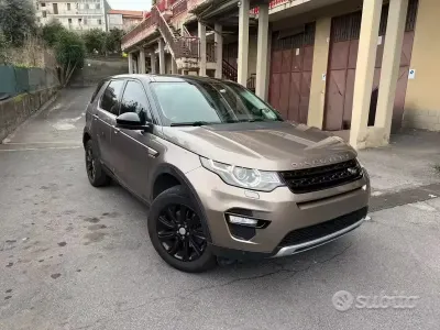Usata Land Rover Discovery Sport HSE Luxury 179 CV (131 kW) 2016 Marrone SUV