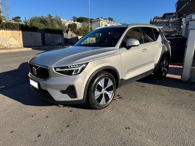 Occasion Volvo XC40 Core 163 ch (119 kW) 2022 Argent SUV
