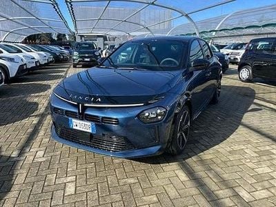 Usata Lancia Ypsilon 101 CV (74 kW) 2024 Blu Utilitaria