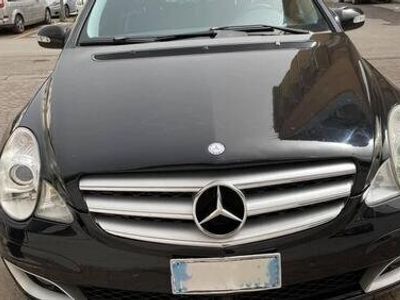 usata Mercedes R320 ClasseCDI cat 4Matic del 2007 usata a Cerignola